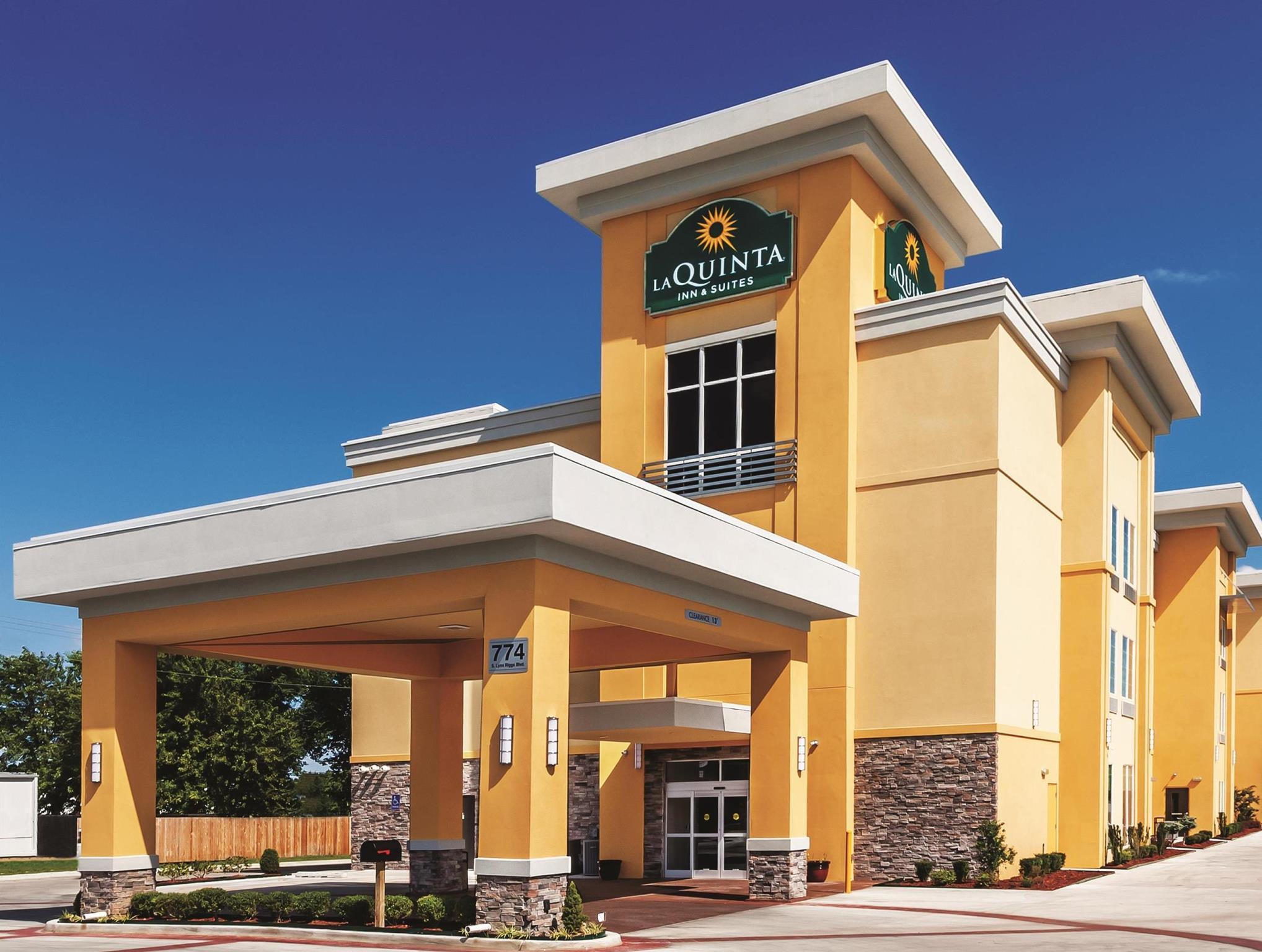 La Quinta By Wyndham Claremore Exteriör bild